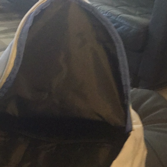 Backpack - Picture 5 of 6